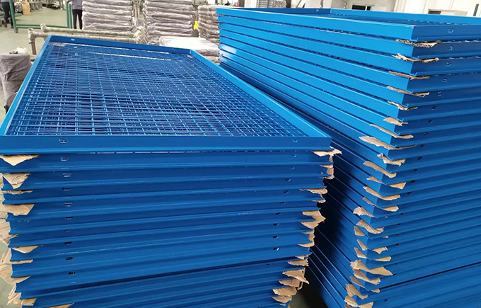 Pistas de pádel reforzadas con clasificación para huracanes THP05