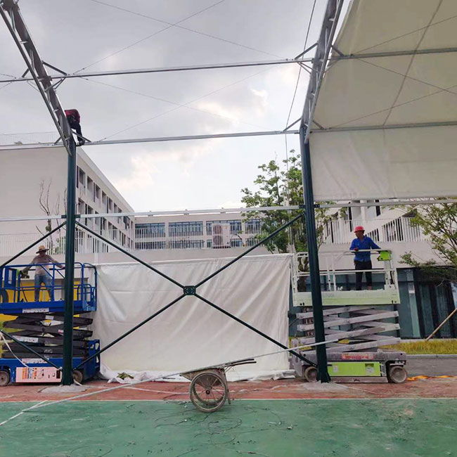 Techo duradero para pistas de pádel